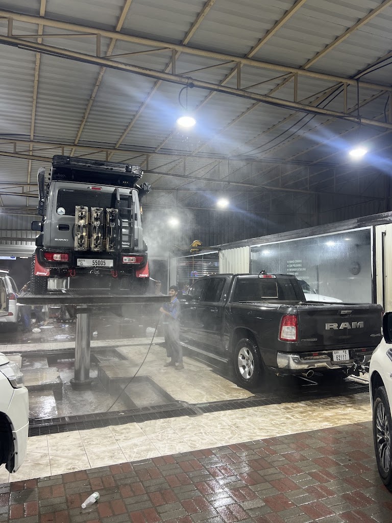 Auto Clean Car Washing