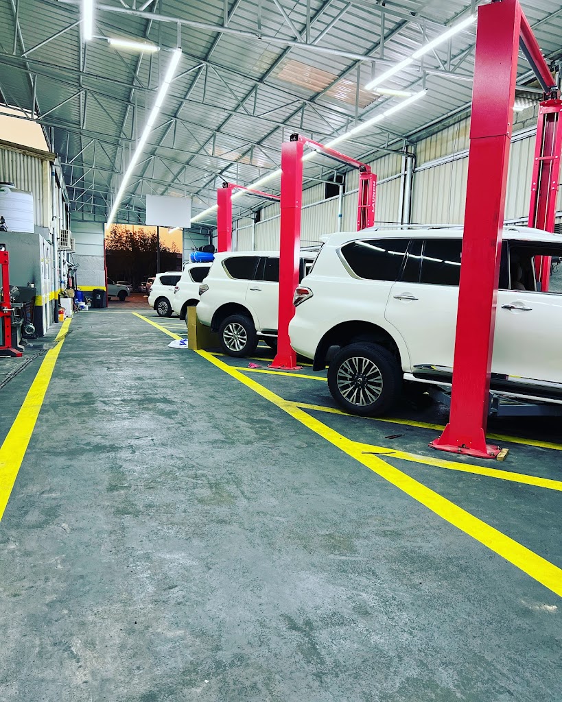 Max level Auto Repair Garage