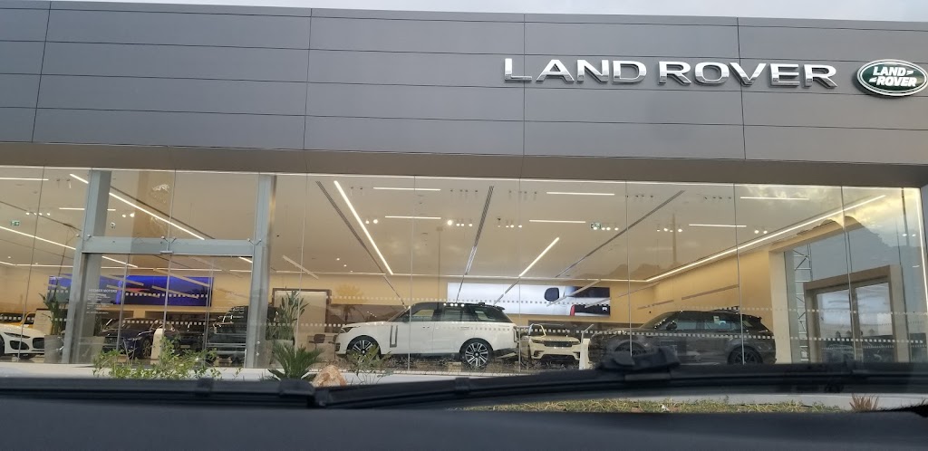 Premier Motors Al Ain – Jaguar Showroom