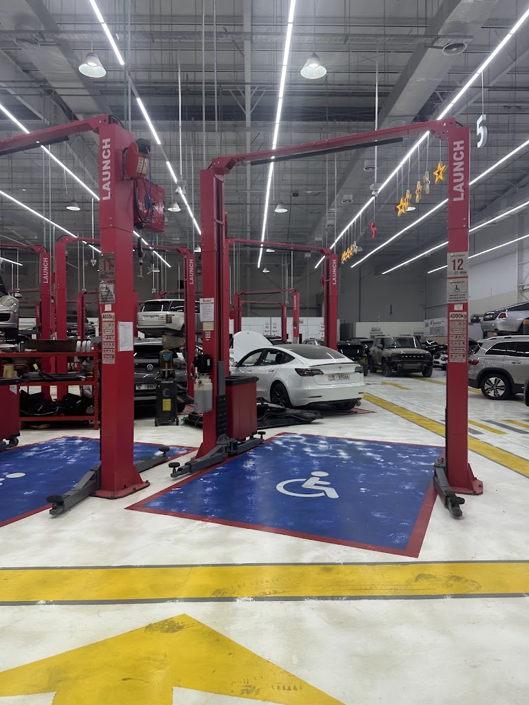 Royal Swiss Auto Service Center, Musaffah, Abu Dhabi