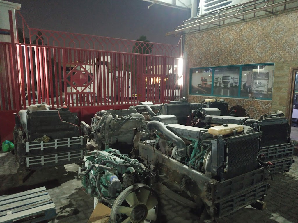 Al Sayarah Al Malakiah Used auto spare Parts Trading