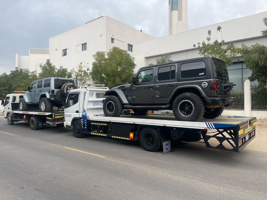 Car towing Recovery services dubai
