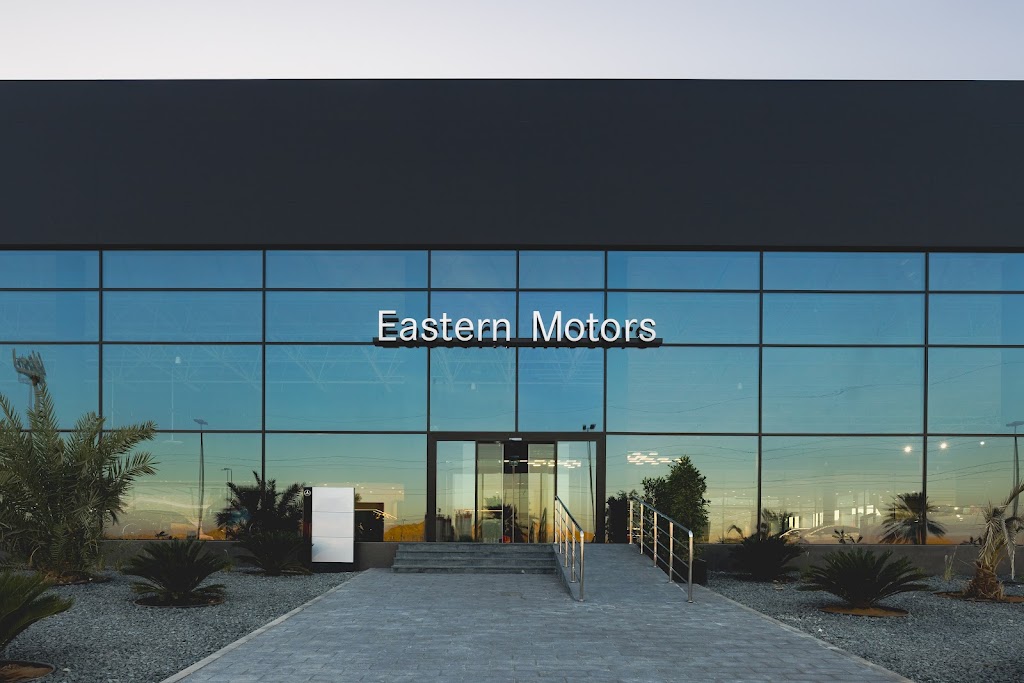 Mercedes-Benz Showroom – Eastern Motors