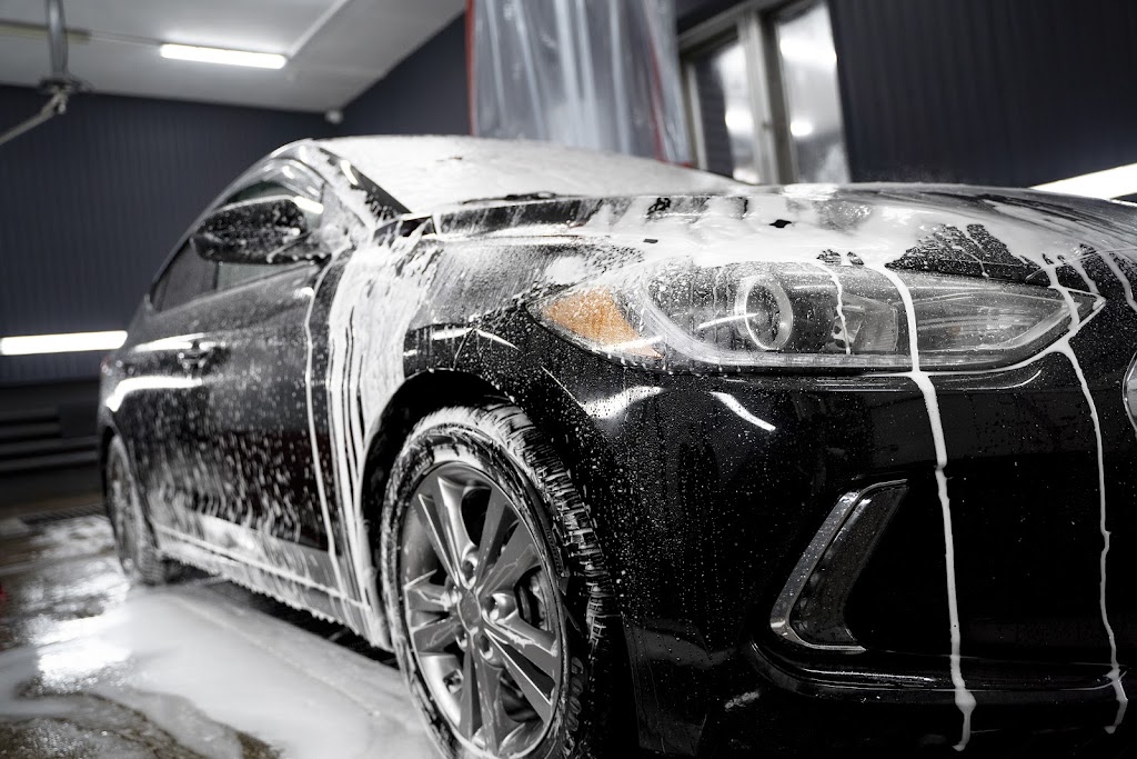 Glossy Car Wash