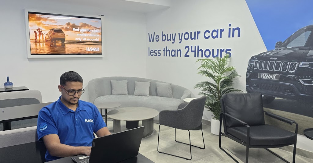 Kavak – Sell Your Car – Sharjah Central Mall