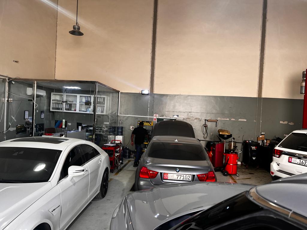 Leading Edge Auto Repairs LLC