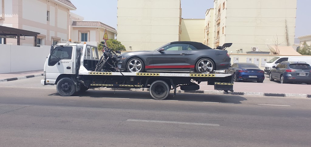 Recovery and Towing Service, Dubai